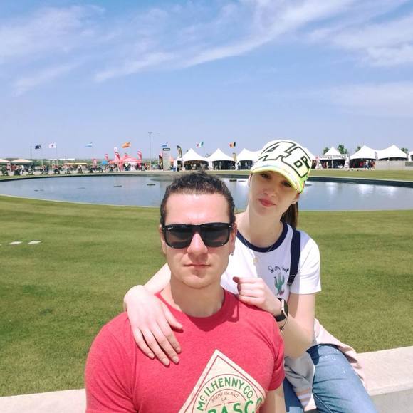 Meet your Posher, Roxy - Picture 1 of 1